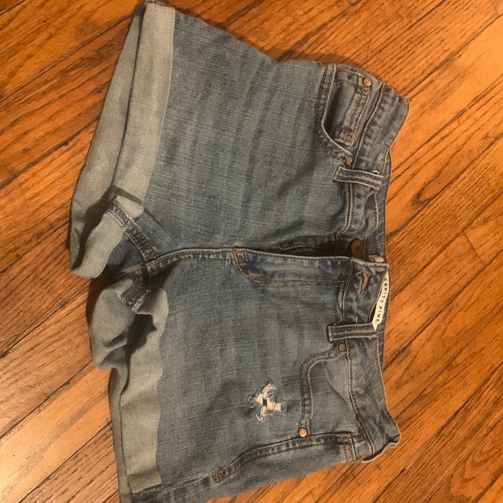 Celebrity Pink denim shorts size 5/27 cuffed bottoms